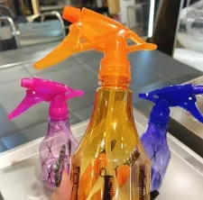 Bình Xịt Hình Kéo Ovan