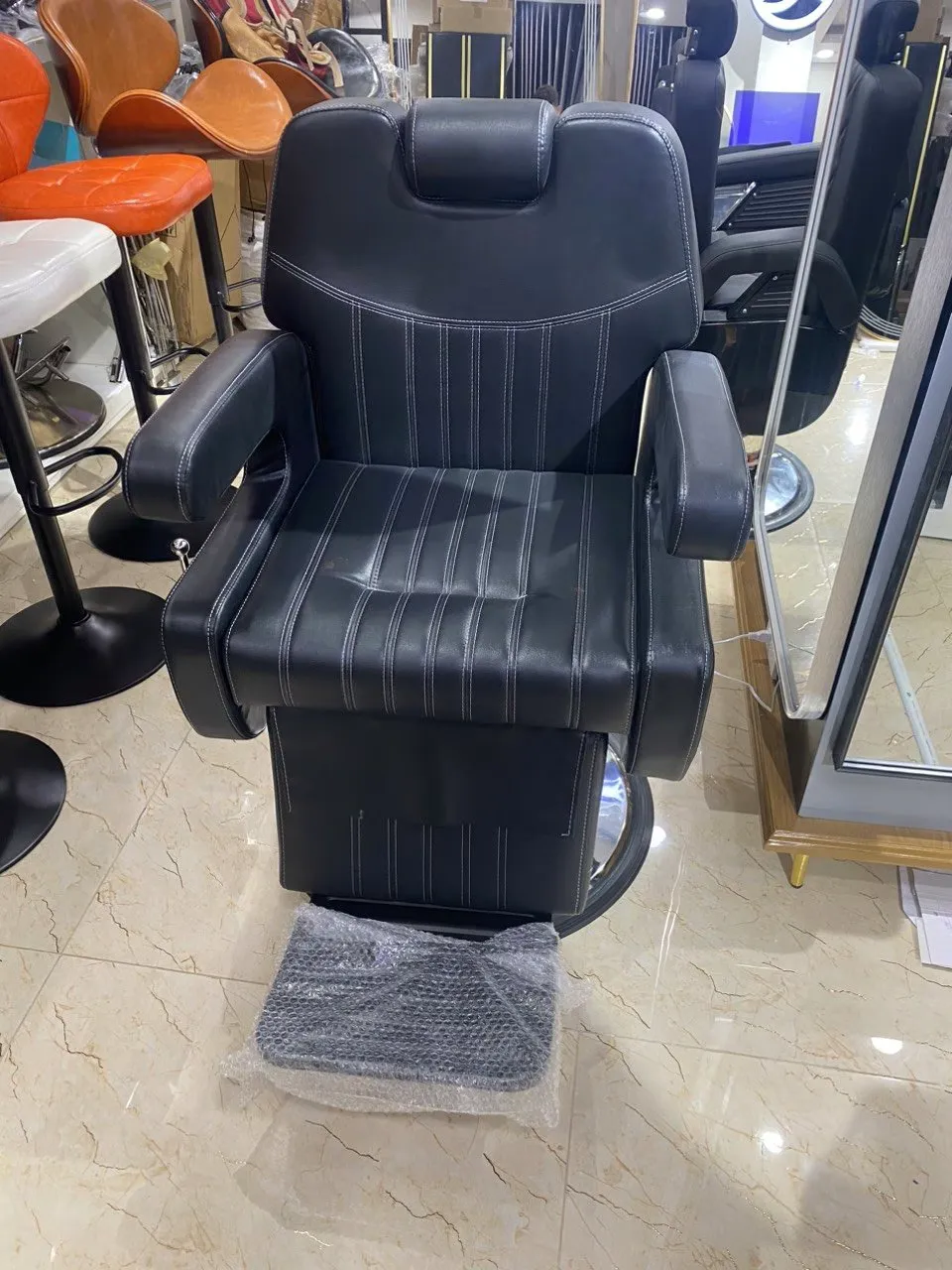 Ghế Nam Nhập Khẩu Nguyên Chiếc Mã GN-9806A — ảnh 3