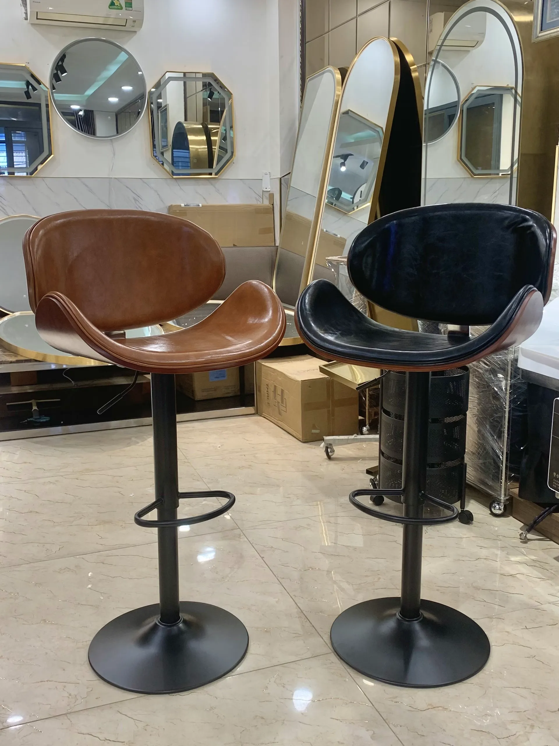 Ghế Quầy BAR Mã GQ-001 Màu Nâu